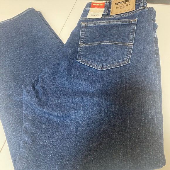 Wrangler Authentics Denim Jeans Size: 34 x 32 - Picture 11 of 16